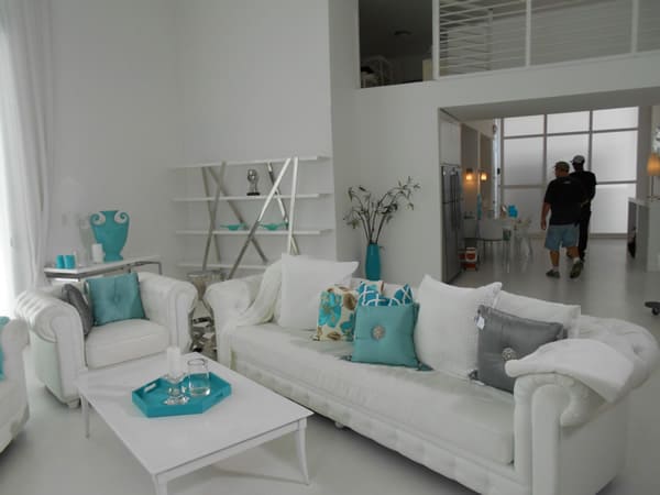 The CShop: Affordable Celebrity Endorsement For All Sized Businesses