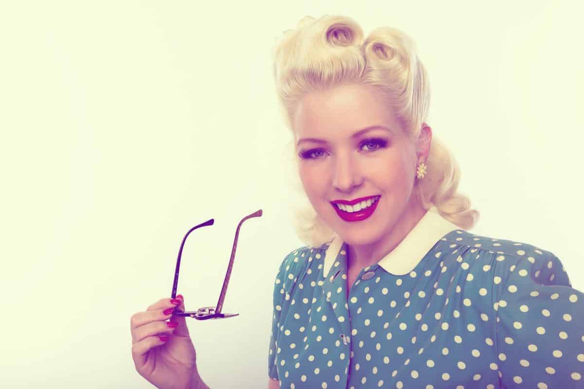 The CShop: Affordable Celebrity Endorsement For All Sized Businesses